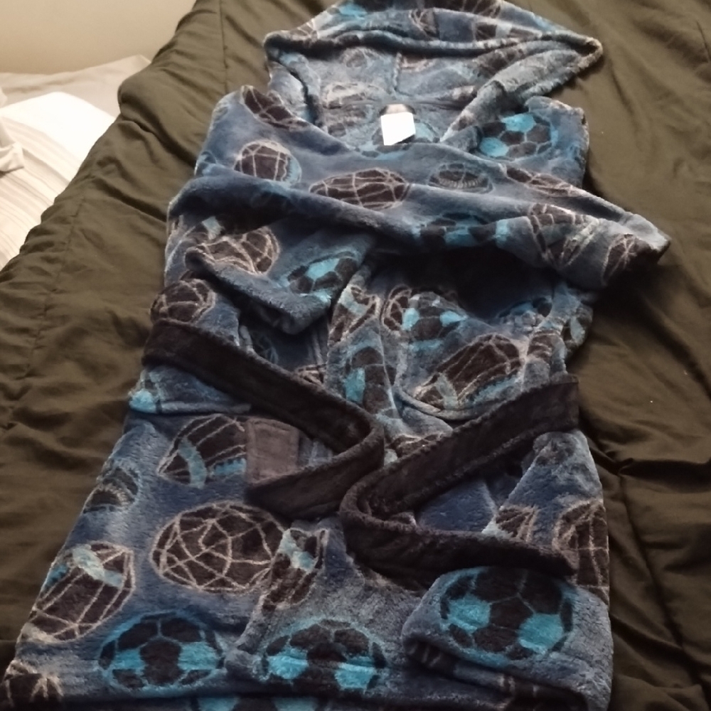 Boys Cuddl Duds Multicolor Plush Robe